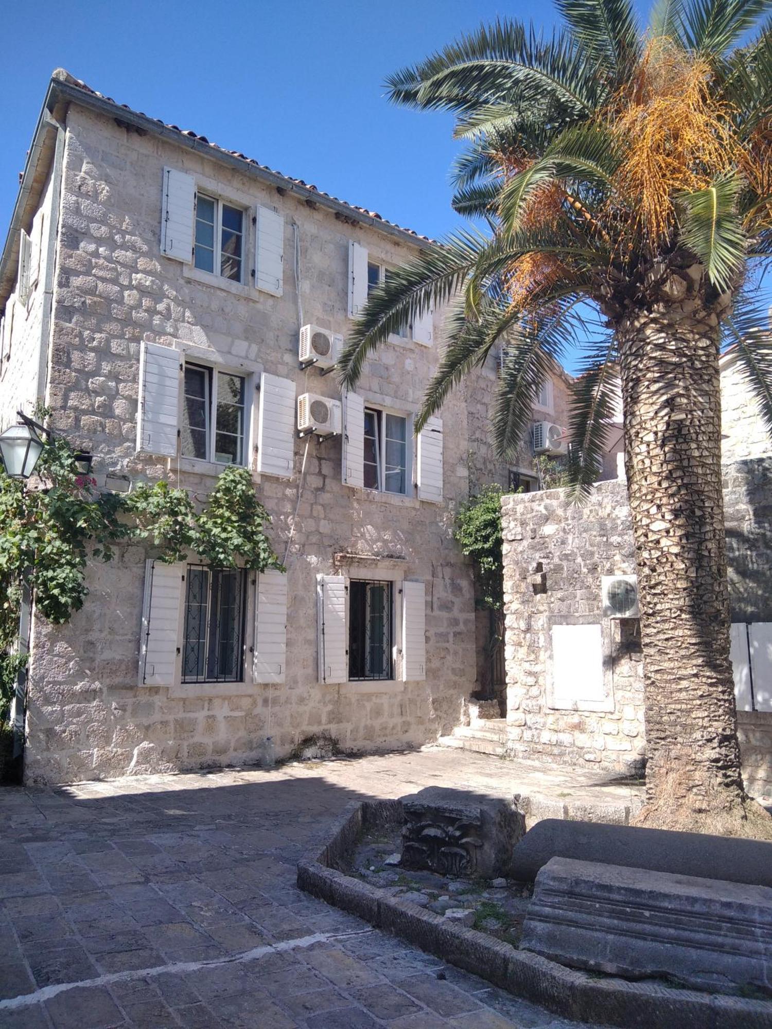 Hostel Michel